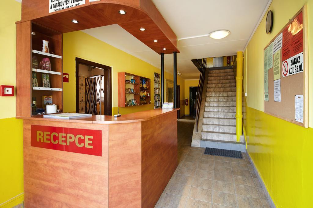 פראג Hostel Liben מראה חיצוני תמונה
